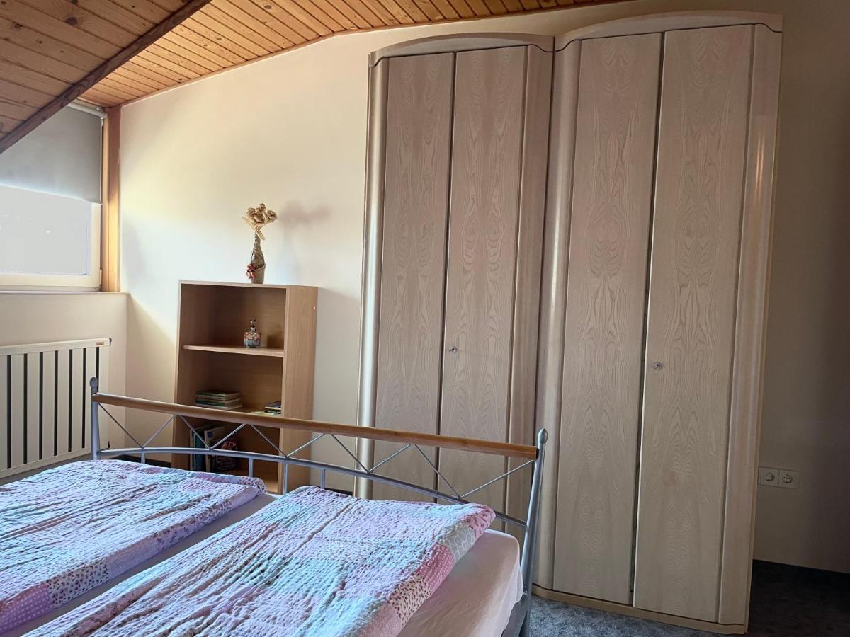 Esther Apartman Gyenesdias Luaran gambar