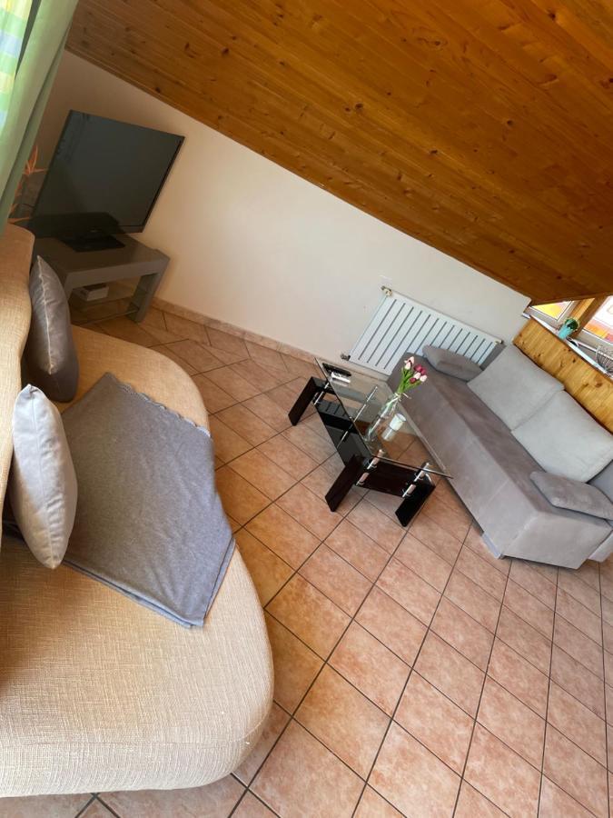 Esther Apartman Gyenesdias Luaran gambar